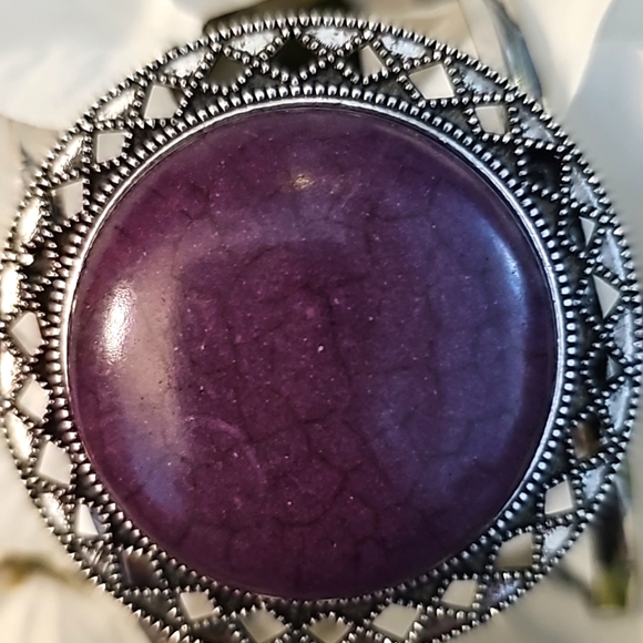 Cuff Bracelet - Picture 8 of 11